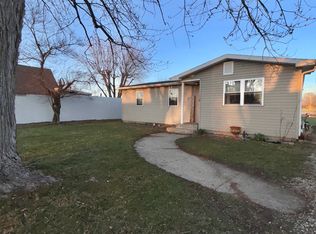 118 N 6th St, Spiceland, IN 47385
