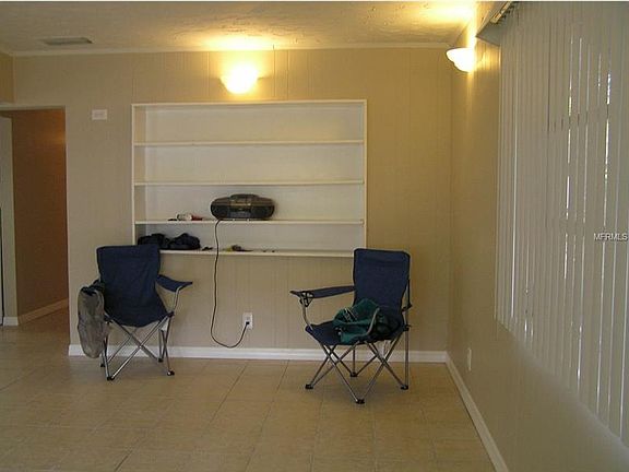 4th image of 2931 Goodrich Ave