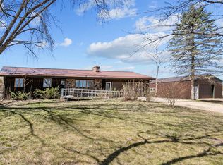 N5081 Pine Crest Dr, Manawa, WI 54949