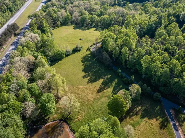 Milroy Grose Rd, Lansing, WV 25862