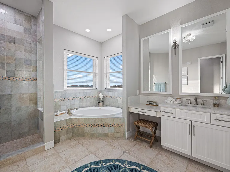1340 Apollo Beach Blvd S — Photo 53
