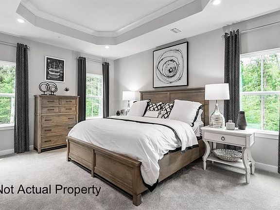 5th image of 6895 Henley Dr