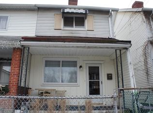 23 Orchard St, Mc Kees Rocks, PA 15136