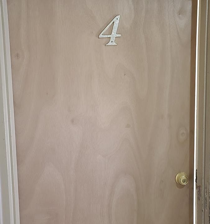 1st image of 11550 La Salle Blvd APT 4