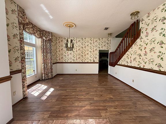 4th image of 124 Estates Cir