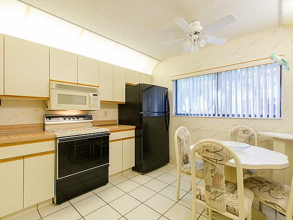 3rd image of 15235 Lakes Of Delray Blvd APT 296