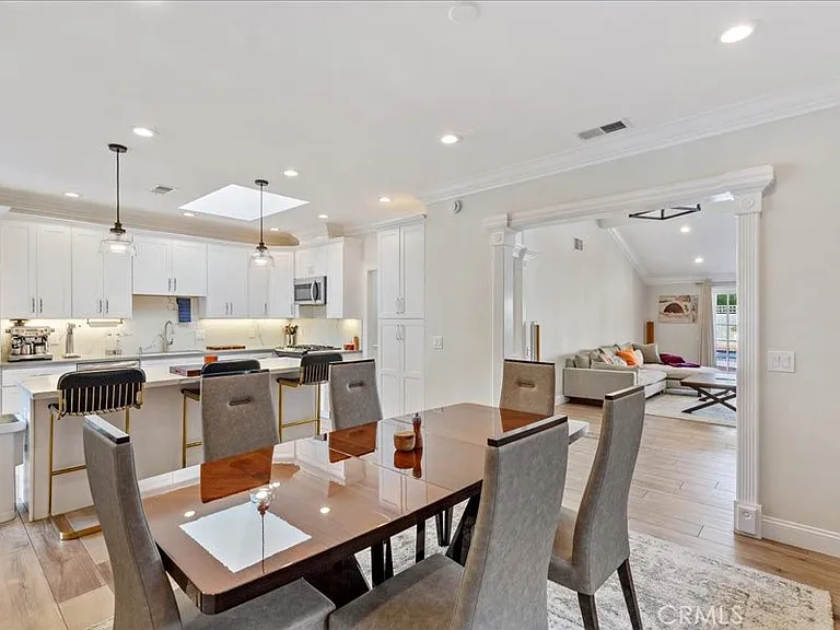 8 Sandbar Dr — Photo 10
