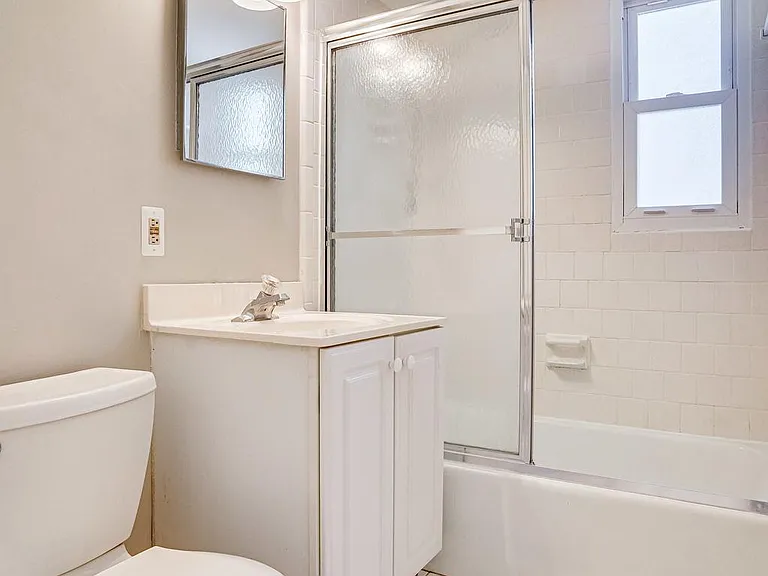 7430 Hastings St — Photo 55
