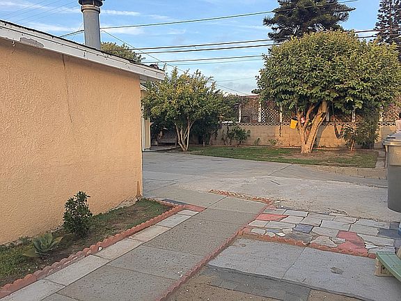 5th image of 1506 7th Pl