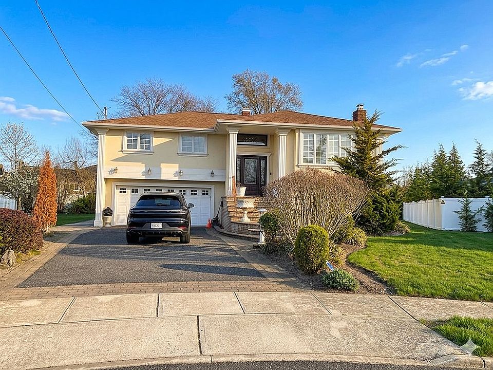 1st image of 2470 Shelly Ct