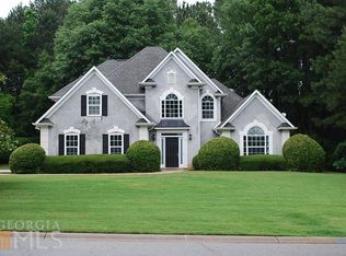 277 Woodlake Dr, Newnan, GA 30265