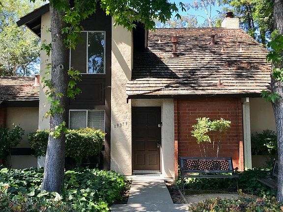 2nd image of 19379 Greenwood Cir