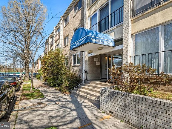 2nd image of 1920 Naylor Rd SE APT T2