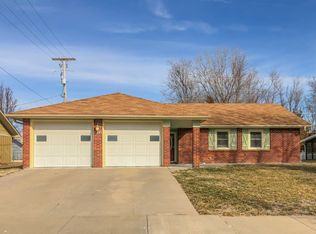 2321 Spain Dr, Manhattan, KS 66502