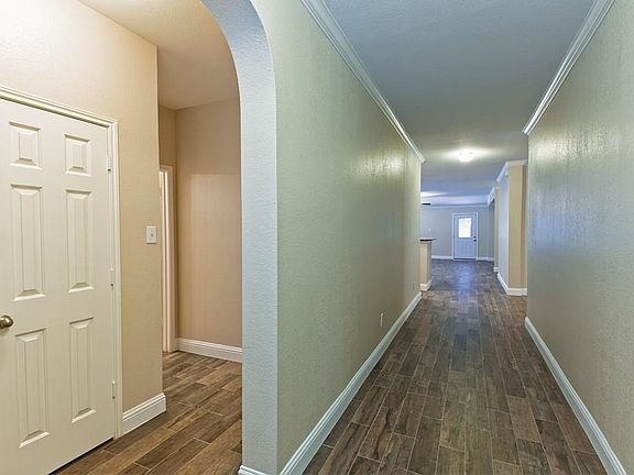5th image of 6973 Sylvan Meadows Dr