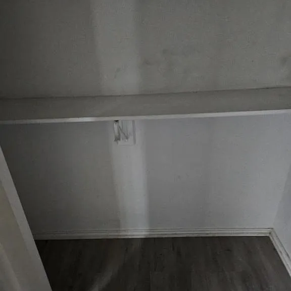 2115 Waco St #G — Photo 8