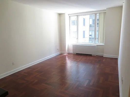 Rented by Kian Realty | media 2