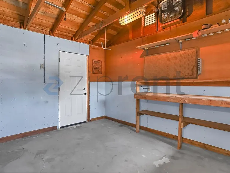 1196 Robinson Ct — Photo 25