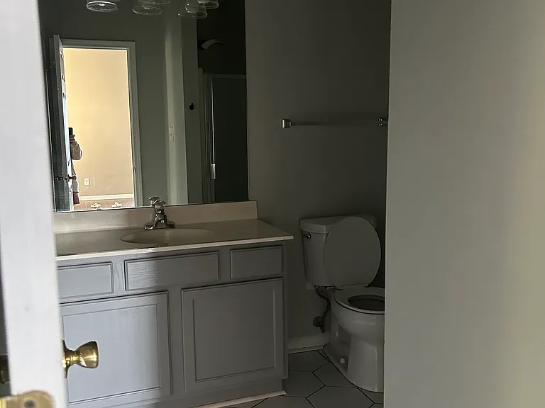 119 Ross Moore Ave — Photo 10