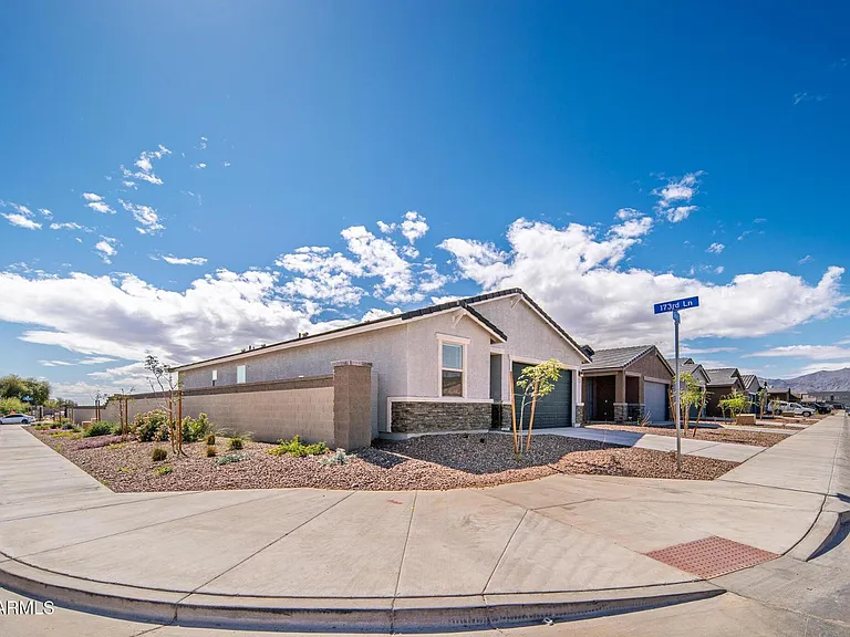 17305 W Sanna St — Photo 3