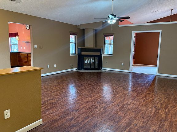 4th image of 6908 Sedge Ave NW