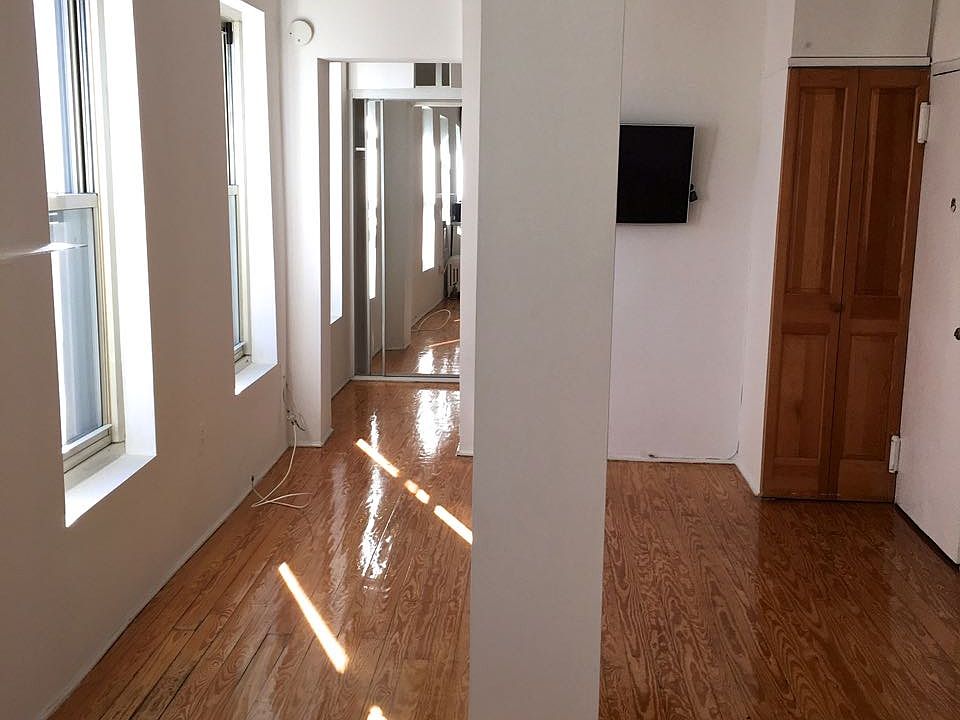 1st image of 308 Mott St APT 6F