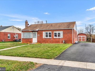 327 Pennewill Dr, New Castle, DE, 19720