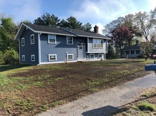 20 Champlain Dr, Hudson, MA 01749