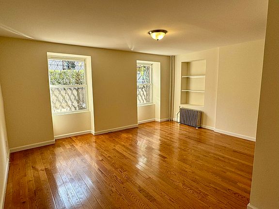 3rd image of 83 Calyer St #G