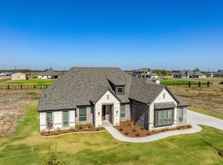 54 Beech St, Van Alstyne, TX 75495