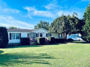 104 Royal Arbor Ct, Byron, GA 31008