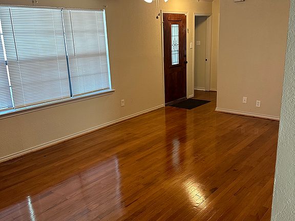 2nd image of 720 Highland Dr