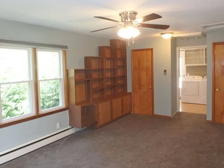 1503 W Ash St — Photo 29