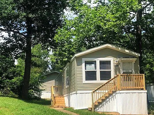 1600 N Willis Dr — Photo 9