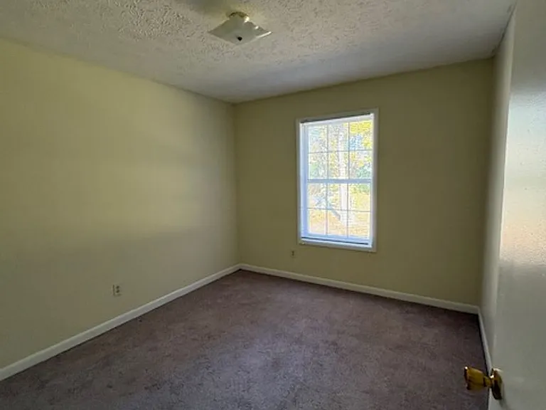 3820 John Marshall Rd — Photo 15