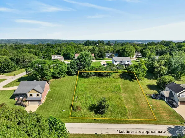 4780 Indian Ridge Dr, Aurora, IN 47001
