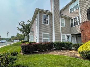 2401 Timber Ridge Ct, Parlin, NJ 08859