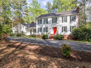 2551 Camelback Rd, North Chesterfield, VA 23236