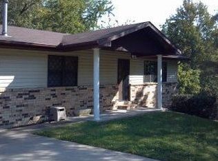 1409 Townsend St, Cassville, MO 65625