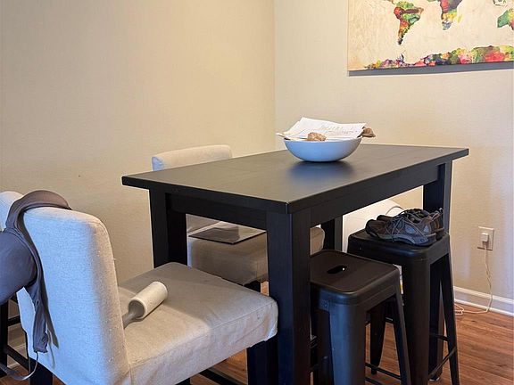 5th image of 500 Vista Lake Dr APT 202