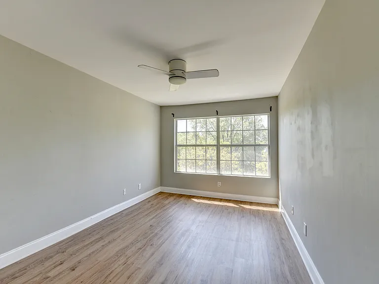 6980 Roswell Rd #C5 — Photo 3