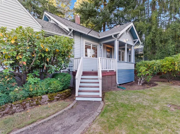 8015 SW 45th Ave, Portland, OR 97219