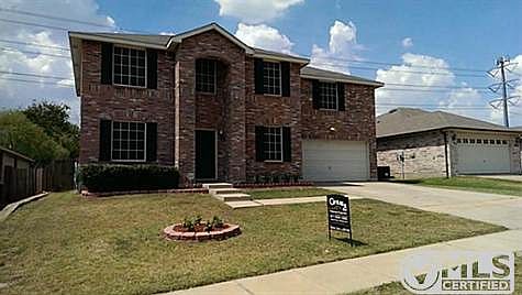 1st image of 3311 Spur Dr