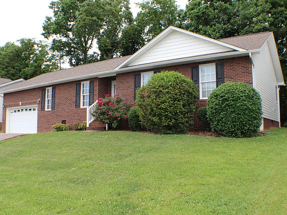 2nd image of 265 Stone Edge Cir