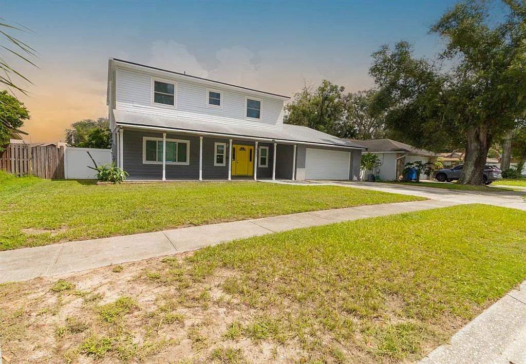 4 bed, 2.5 bath, 2439 sqft, $2,625 — Photo 1
