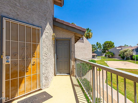 5th image of 19601 N 7TH Street #2032