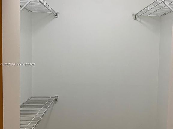 5th image of 2314 Johnson St APT 25