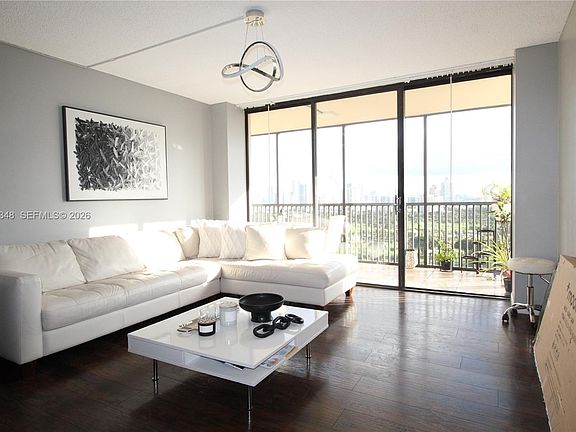 3rd image of 20379 W Country Club Dr APT 2237