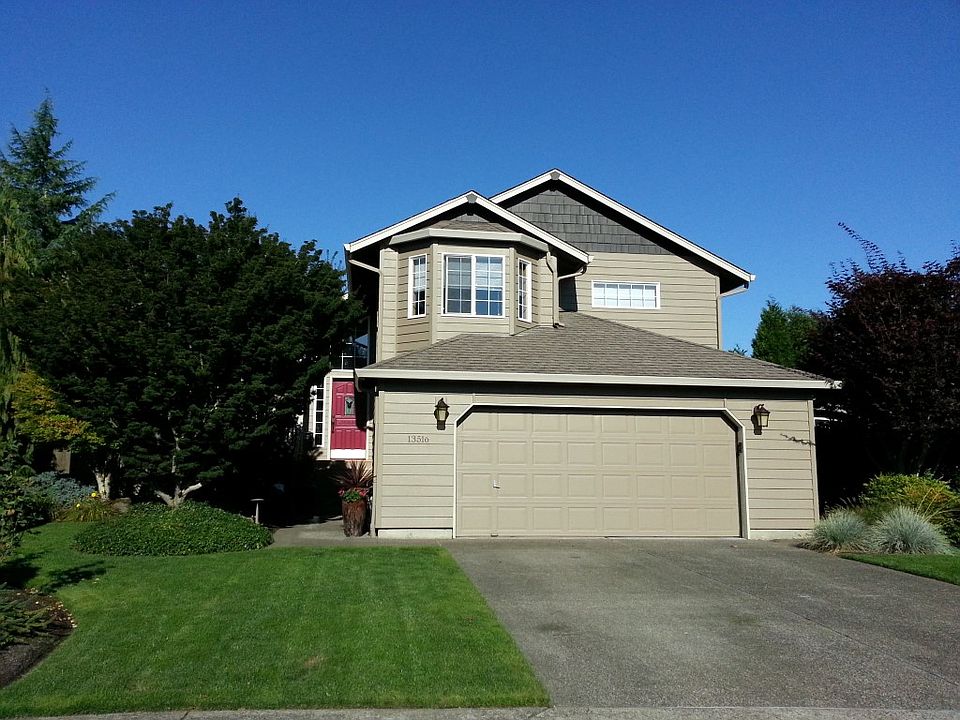 1st image of 13516 NE 1st Pl