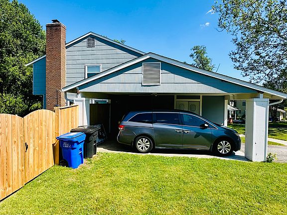 3rd image of 2901 Needlewood Ln